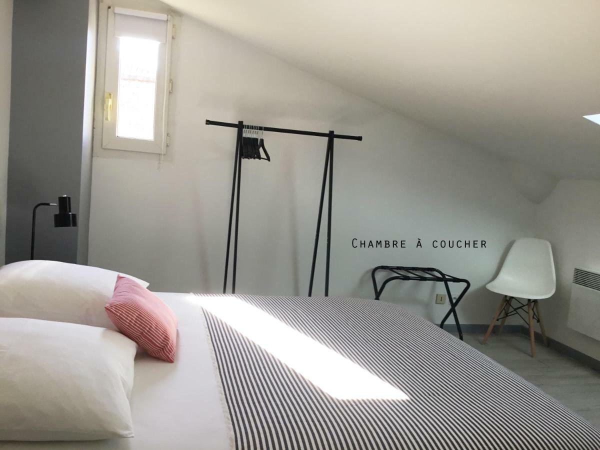 Charming Duplex With Terrace Historical City Center アルル エクステリア 写真